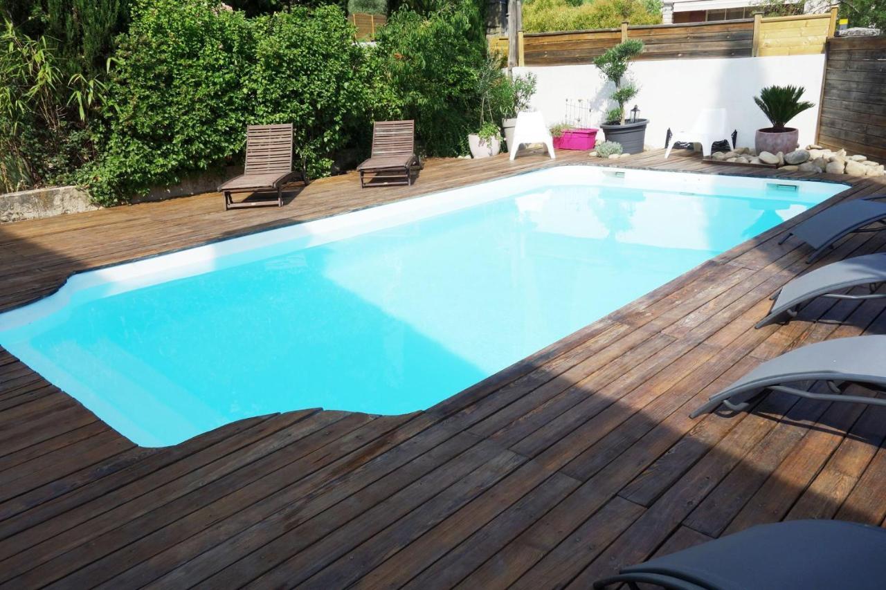 Villa Pont De L'Arc A Aix Avec Piscine Au Calme 92 M2 Aix-en-Provence Exterior foto